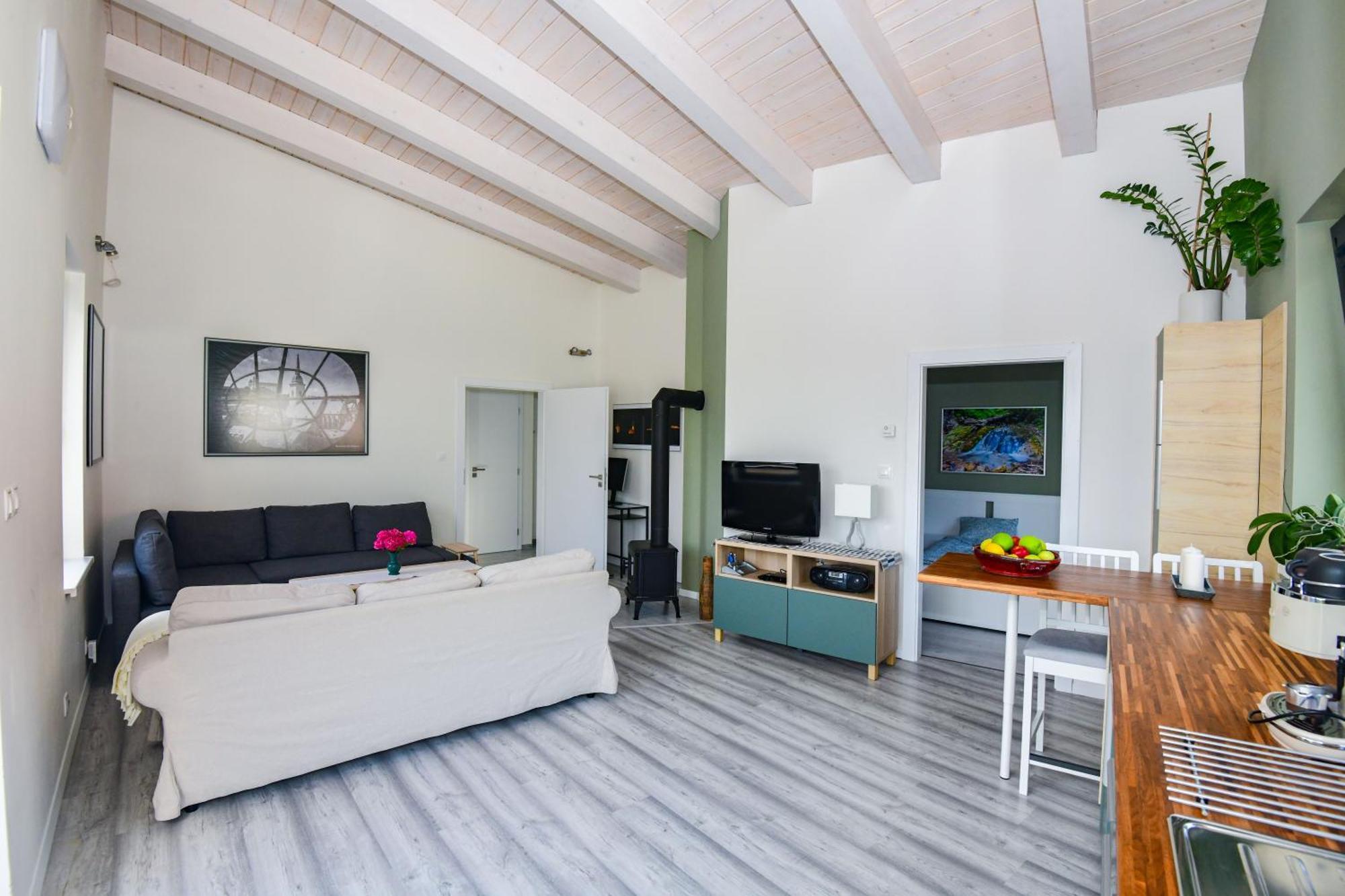 Rosemary Apartment Bratislava Bagian luar foto