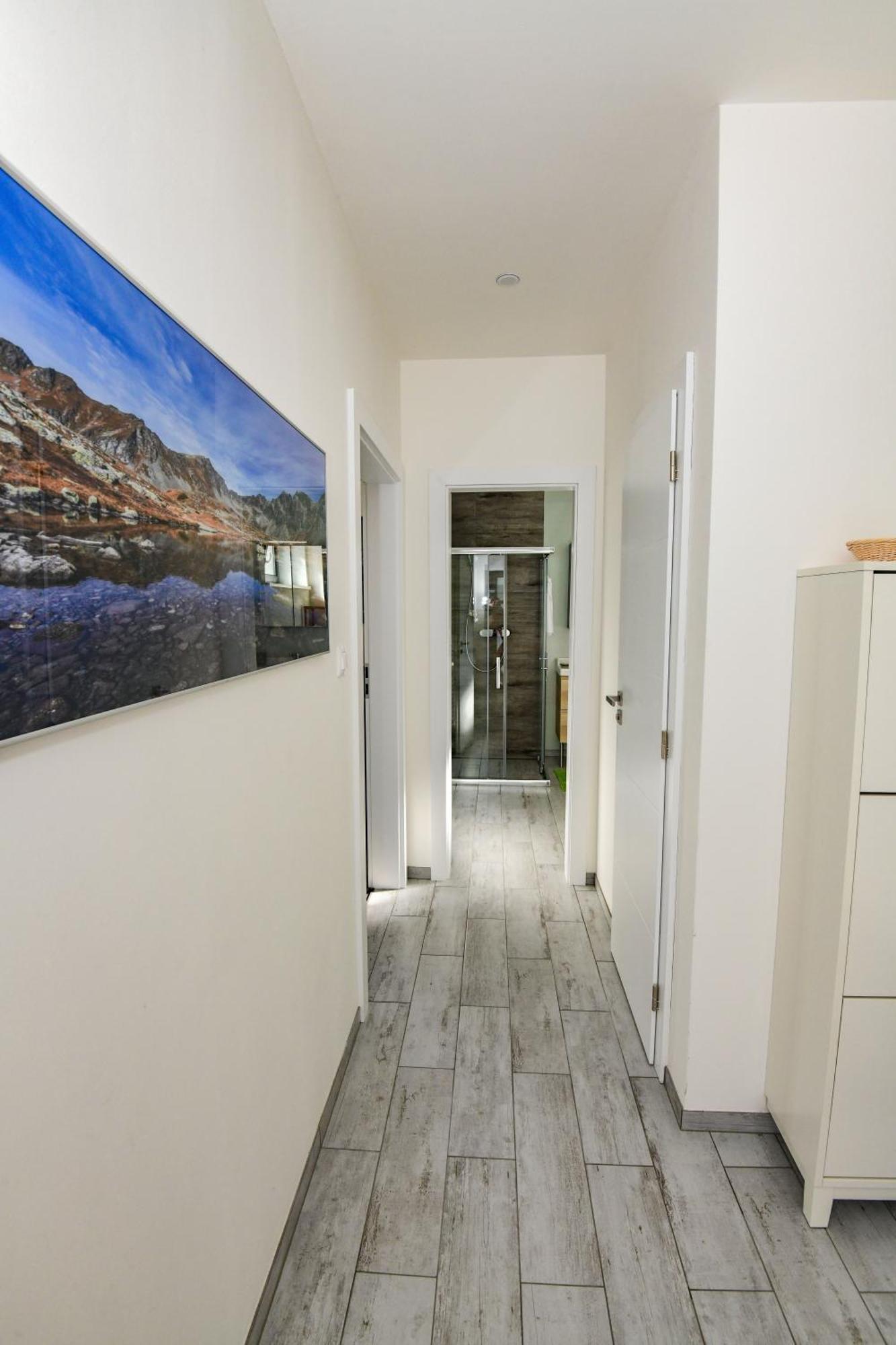 Rosemary Apartment Bratislava Bagian luar foto